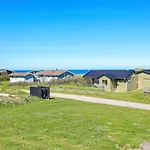 6 Person In Lokken-by Traum *
