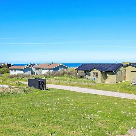 Three-bedroom In 38 *