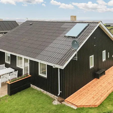 Three-bedroom In 38