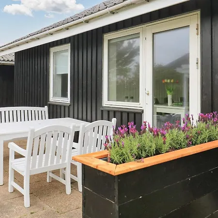 Three-bedroom In 38 Holiday home Lokken