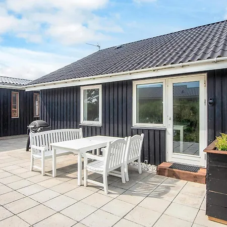 Holiday home 6 Person In Lokken-by Traum *