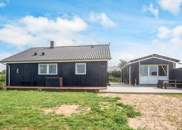 Holiday home 6 Person In Lokken-by Traum *
